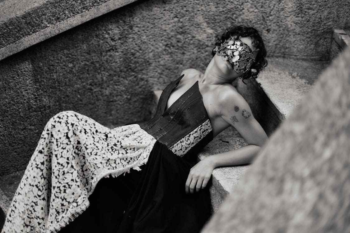 Vanta Studio lookbook — editorial fashion portrait in dramatic black and white
